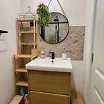 Unexpected Historical - & Quiet 아파트 부쿠레슈티