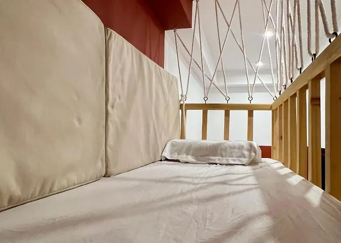 Unexpected Historical - & Quiet Apartament