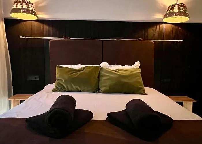 Unexpected Historical - & Quiet